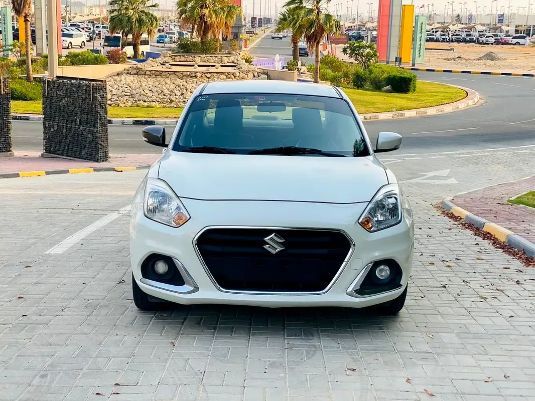 Suzuki DZire 1.2 AMT (83 hp)