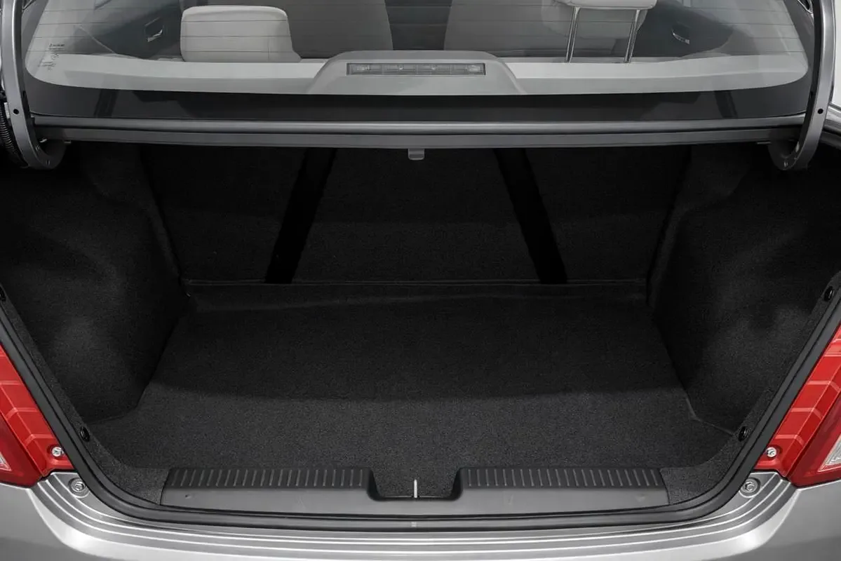 Suzuki DZire 1.2 AMT (83 hp) - 10