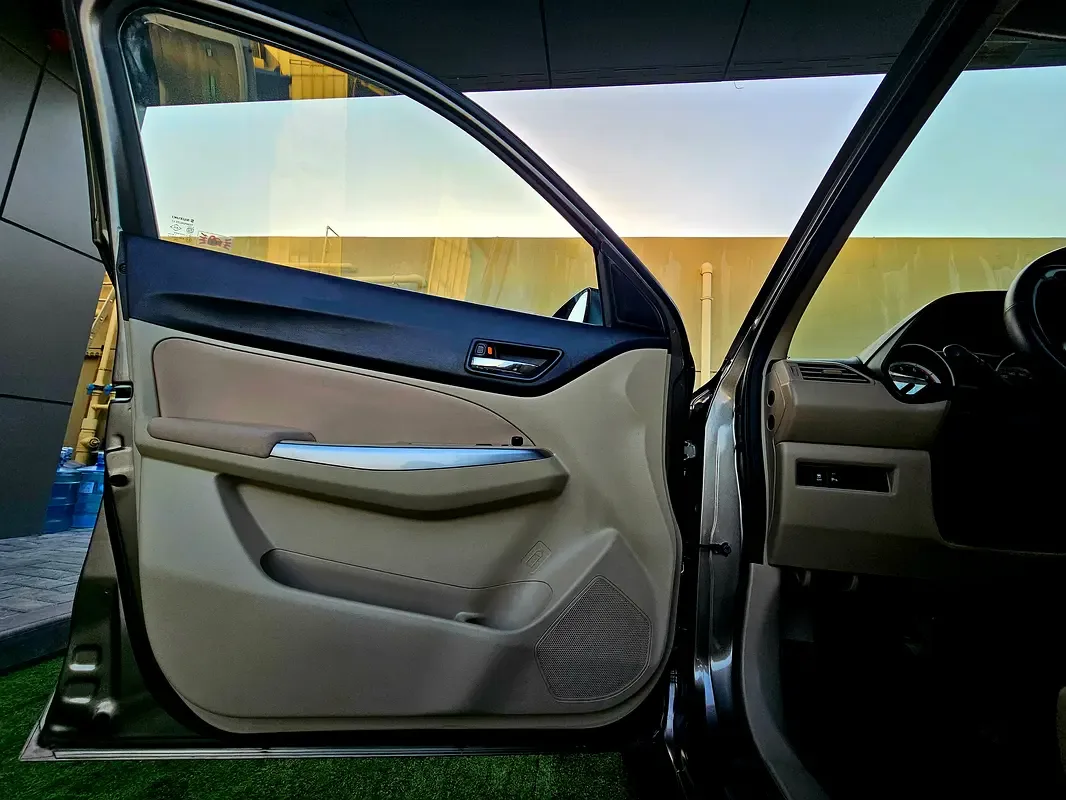 Suzuki DZire 1.2 AMT (83 hp) - 11