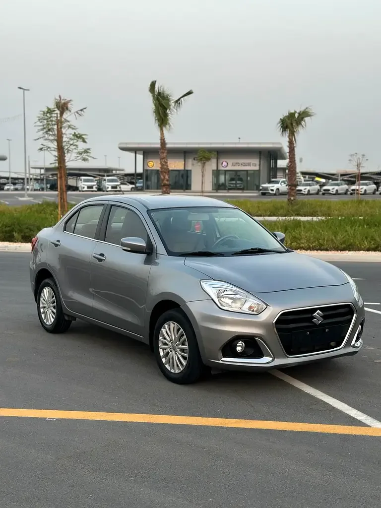 Suzuki DZire 1.2 AMT (90 hp)