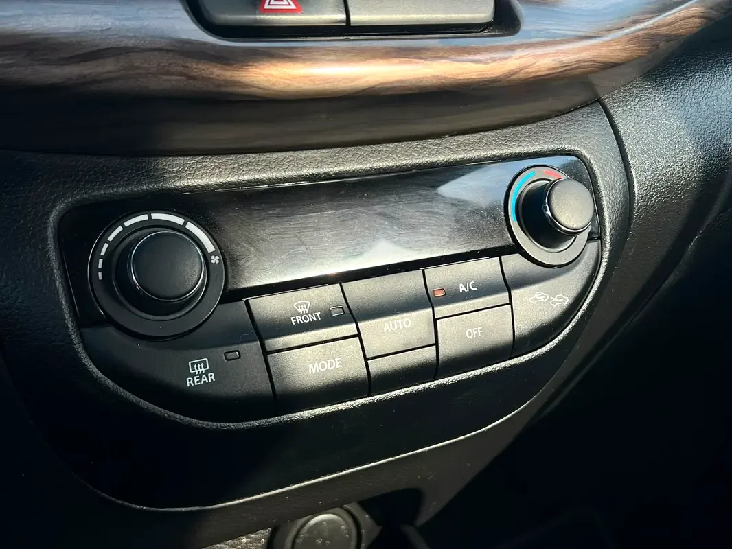 Suzuki Ertiga 1.5 AT (101 حصان) - 19