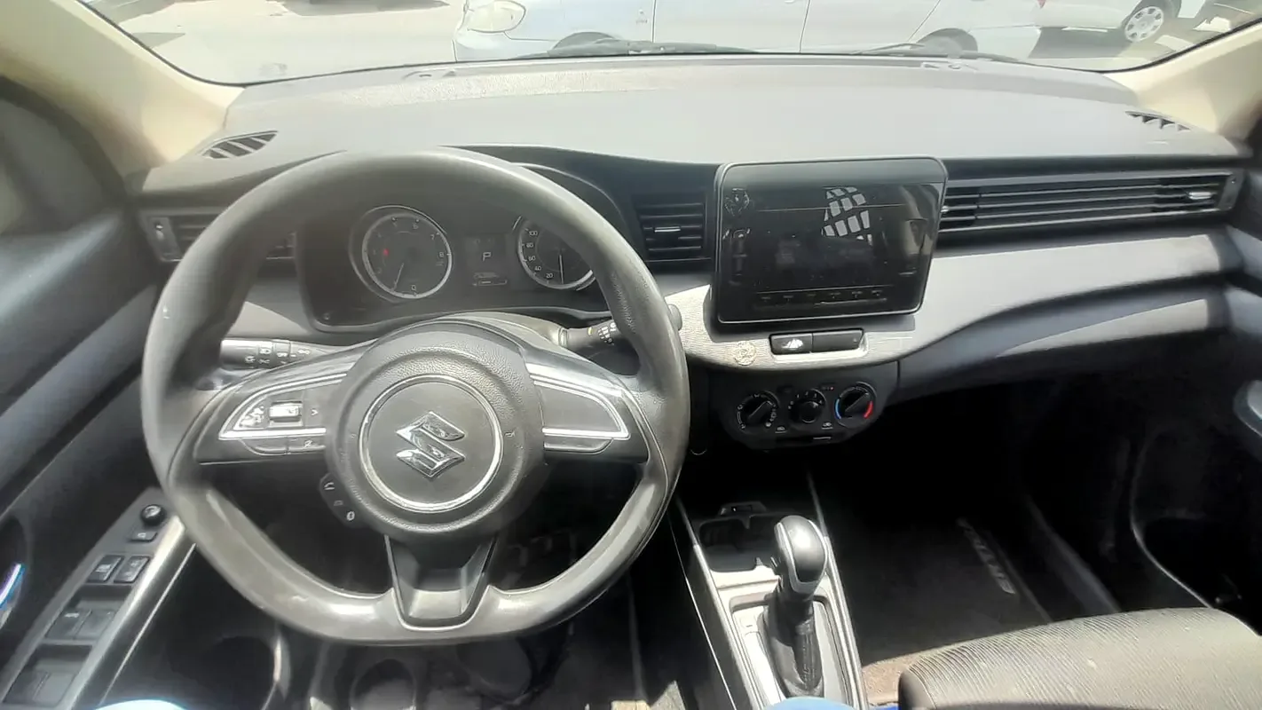 Suzuki Ertiga 1.5 AT (101 حصان) - 9