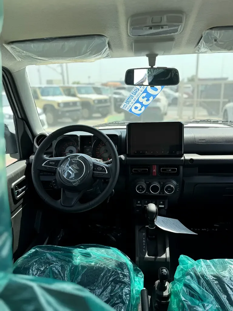 Suzuki Jimny 1.5 AT AWD (105 حصان) - 10