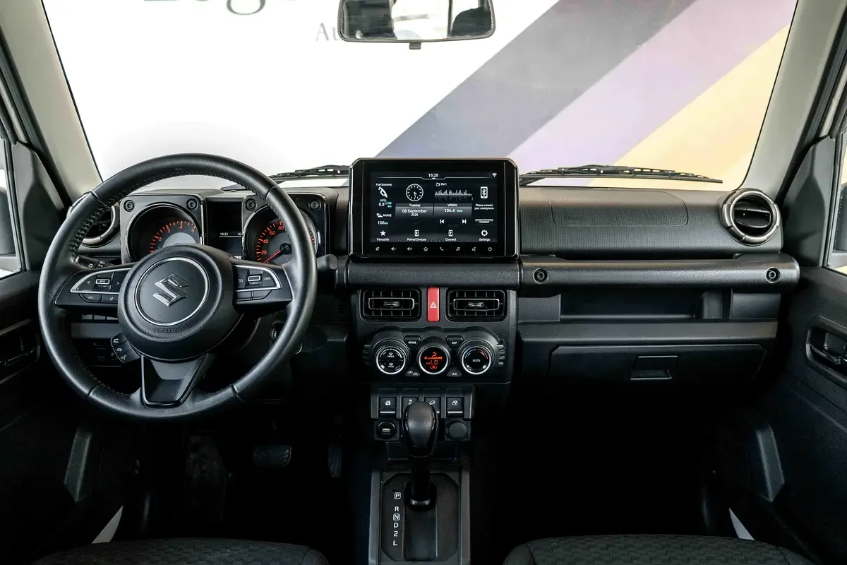 Suzuki Jimny 1.5 AT AWD (105 حصان) - 11