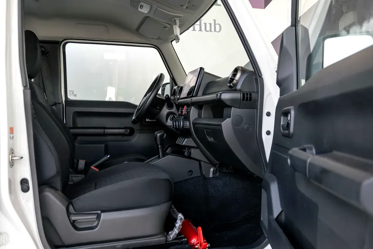 Suzuki Jimny 1.5 AT AWD (105 حصان) - 20