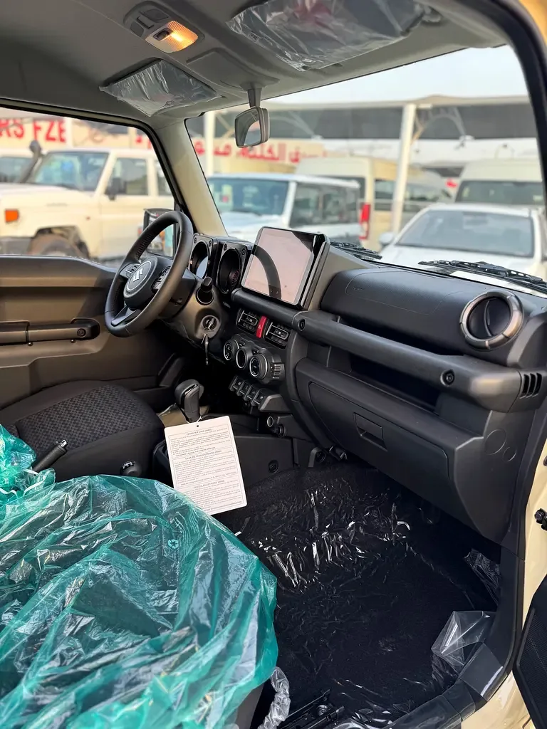 Suzuki Jimny 1.5 AT AWD (105 hp) - 17