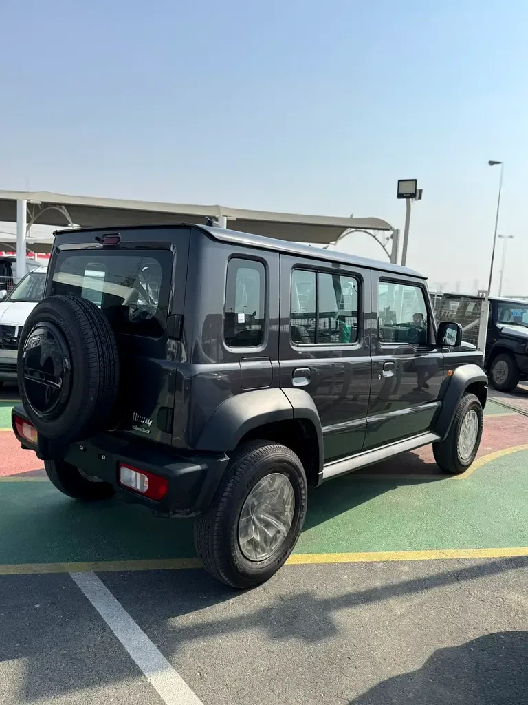 Suzuki Jimny 1.5 AT AWD (105 حصان) - 4