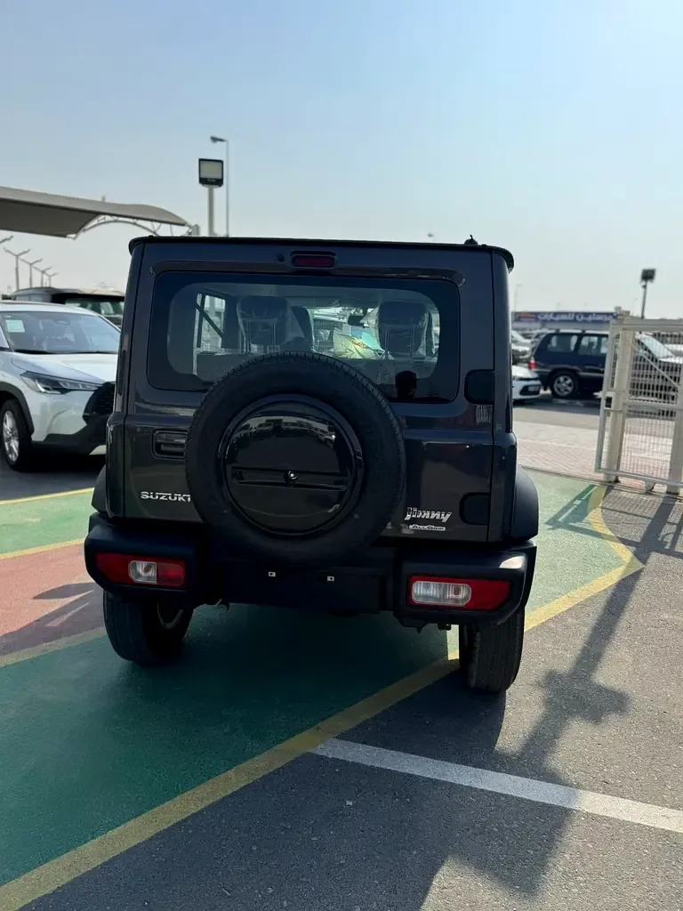 Suzuki Jimny 1.5 AT AWD (105 حصان) - 7