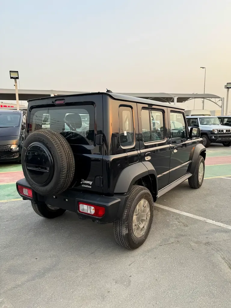 Suzuki Jimny 1.5 AT AWD (105 حصان) - 4