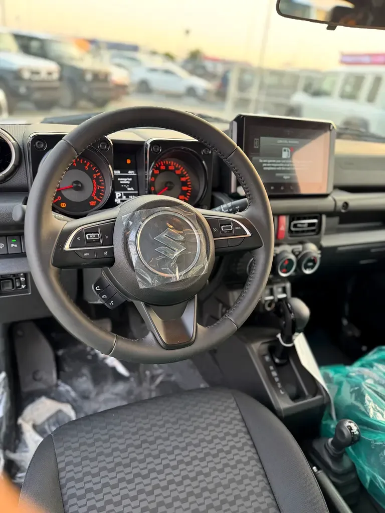 Suzuki Jimny 1.5 AT AWD (105 حصان) - 9