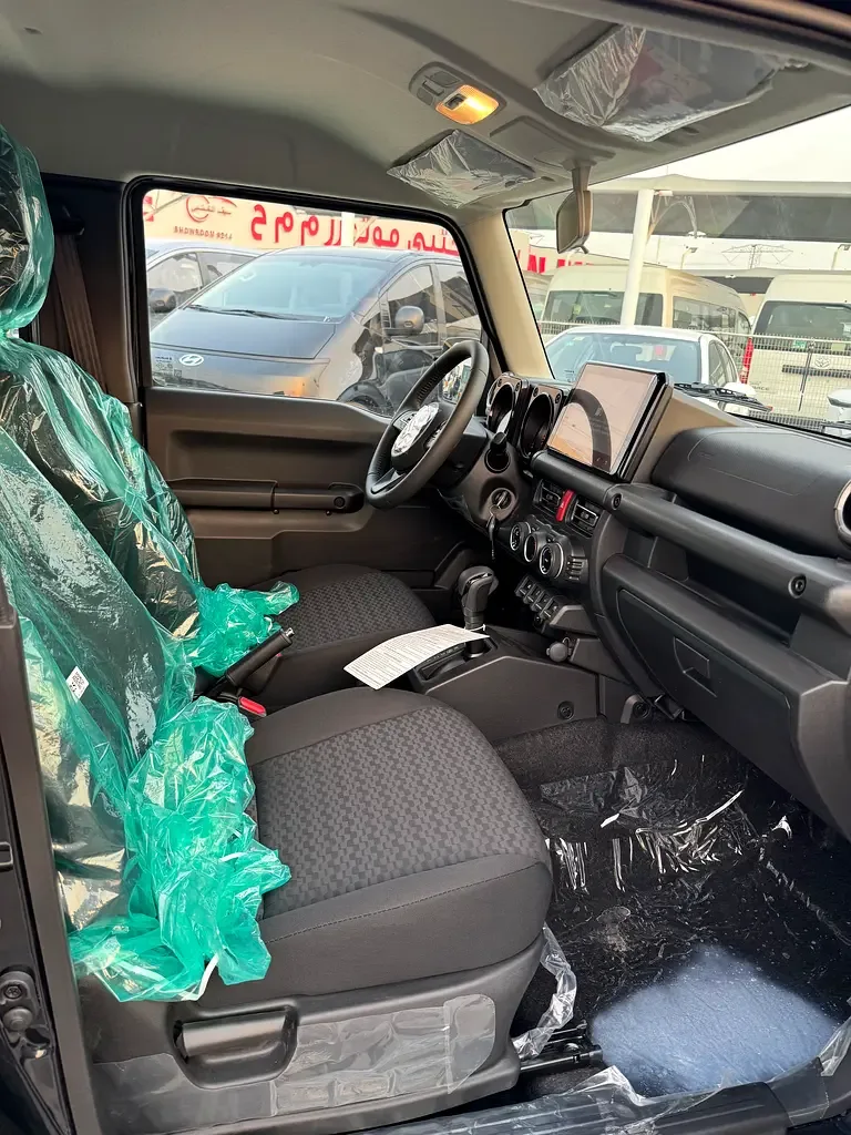 Suzuki Jimny 1.5 AT AWD (105 حصان) - 16