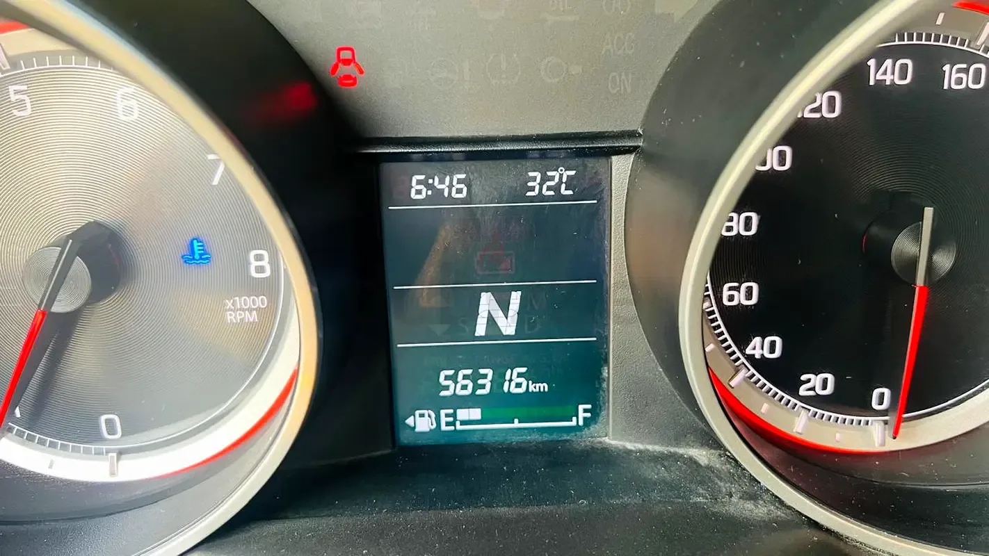 Suzuki Swift 1.2 CVT 2WD (90 hp) - 6