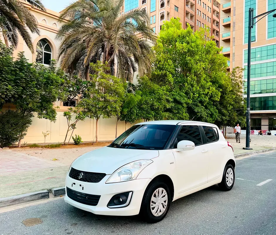 Suzuki Swift 1.2 CVT 2WD (90 hp)