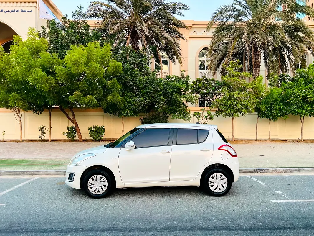Suzuki Swift 1.2 CVT 2WD (90 hp) - 4
