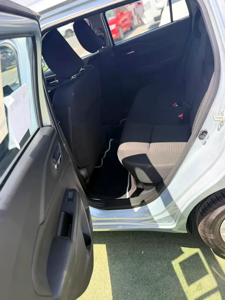 Suzuki Swift 1.2 CVT (82 حصان) - 2