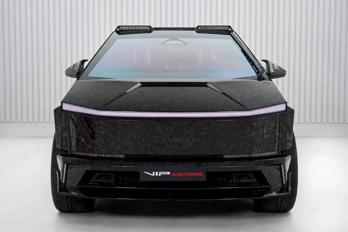 Tesla Cybertruck AT 4WD (845 hp) - 2