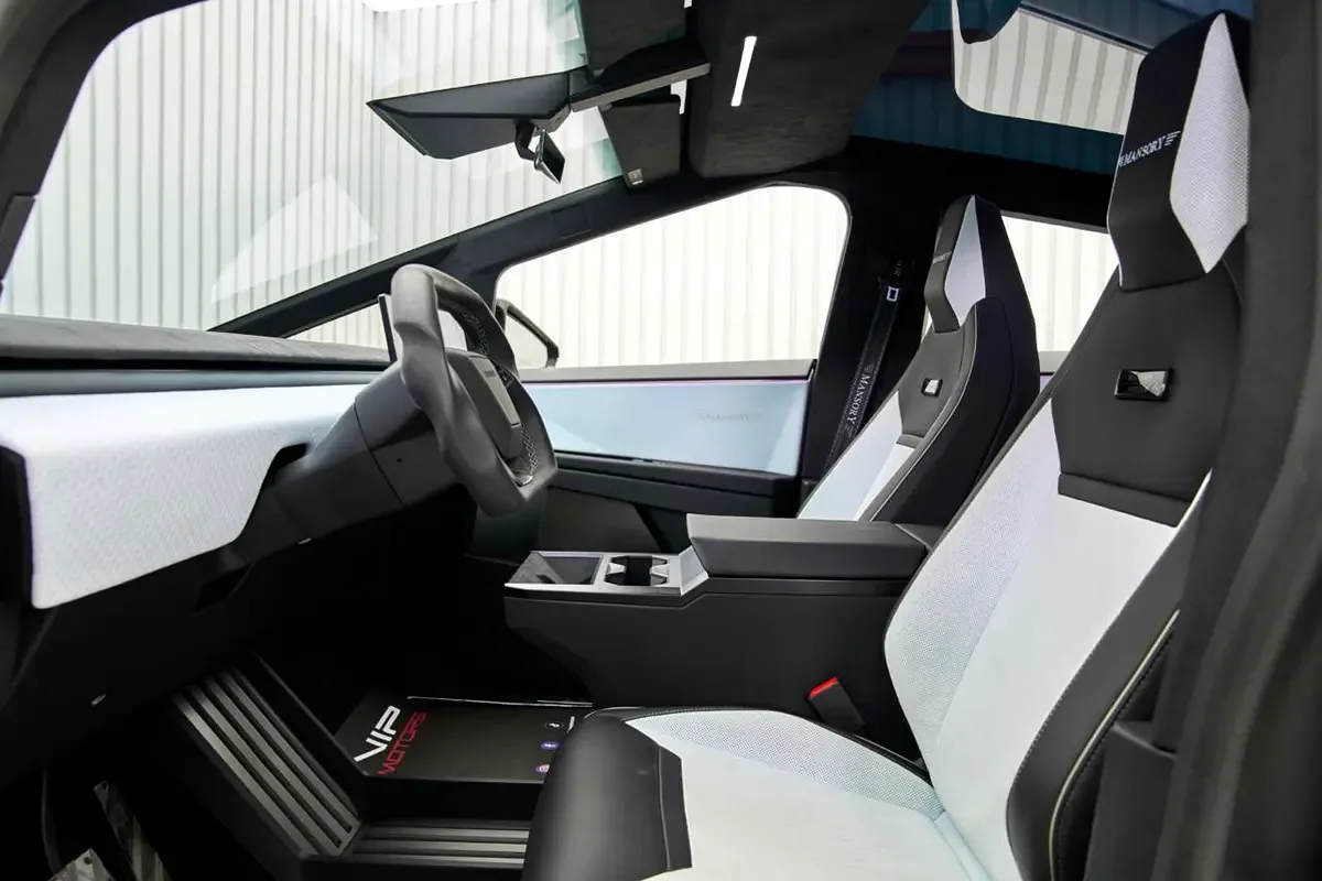 Tesla Cybertruck AT 4WD (845 hp) - 10