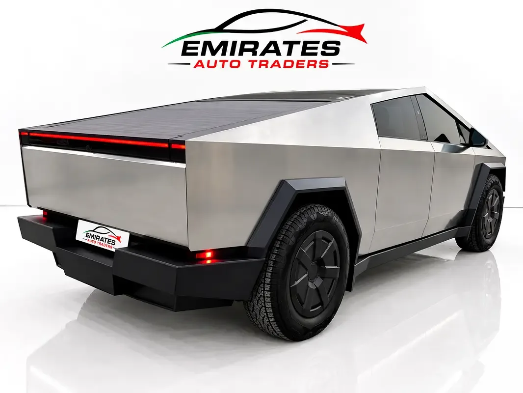 Tesla Cybertruck AT 4WD (845 حصان) - 5
