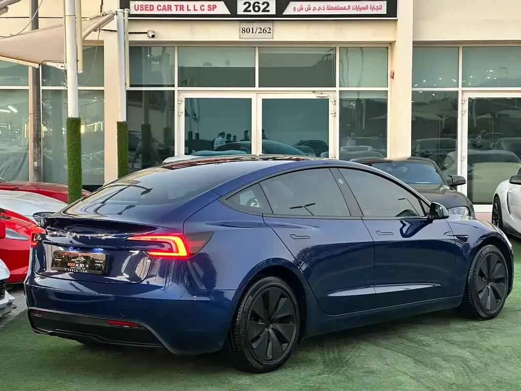 Tesla Model 3 AT (264 hp) - 2