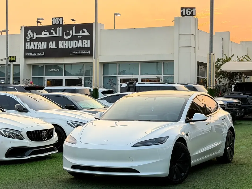 Tesla Model 3 AT (264 hp)