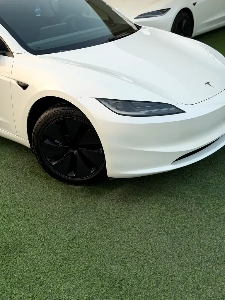 Tesla Model 3 AT (264 hp) - 9