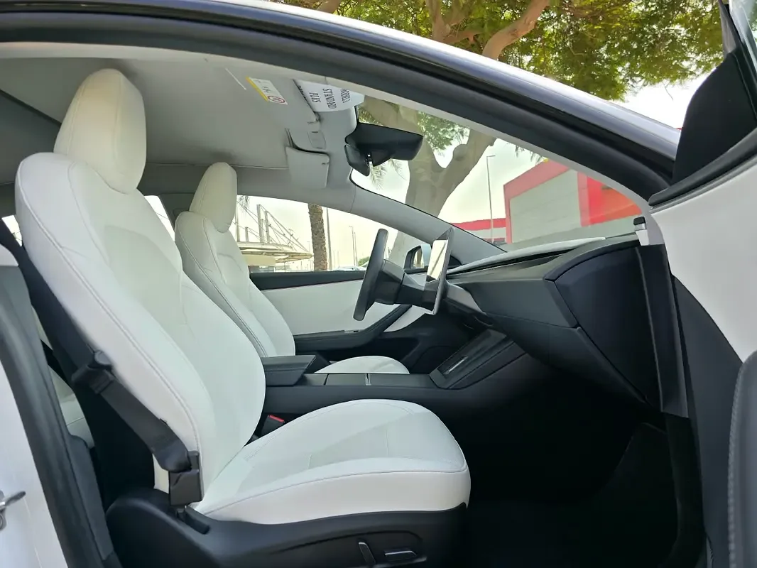 Tesla Model 3 AT (264 حصان) - 7