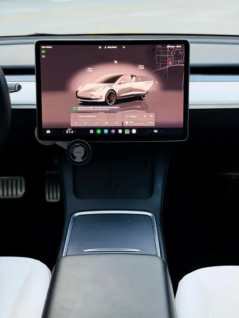 Tesla Model 3 AT (341 kW) 4WD - 14