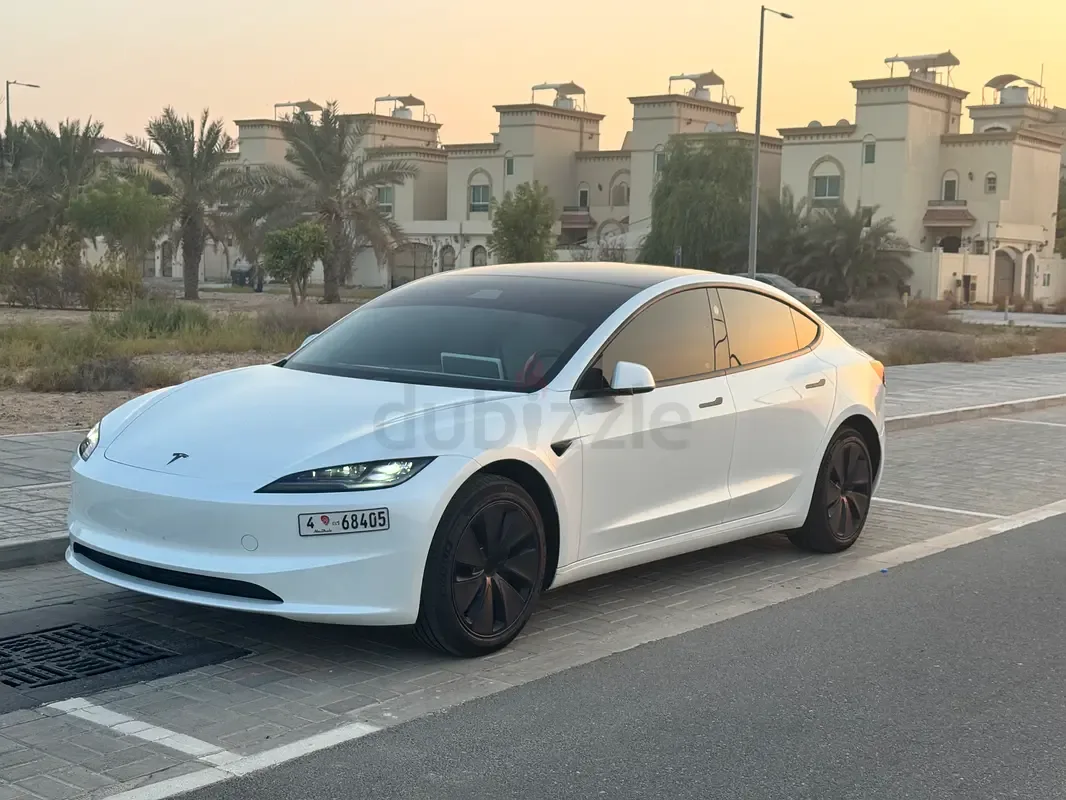 Tesla Model 3 AT 4WD (450 hp)
