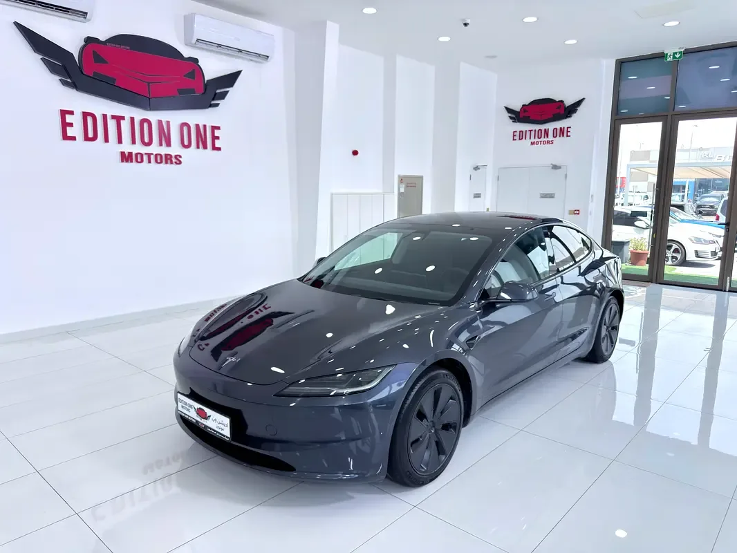 Tesla Model 3 AT 4WD (450 hp)