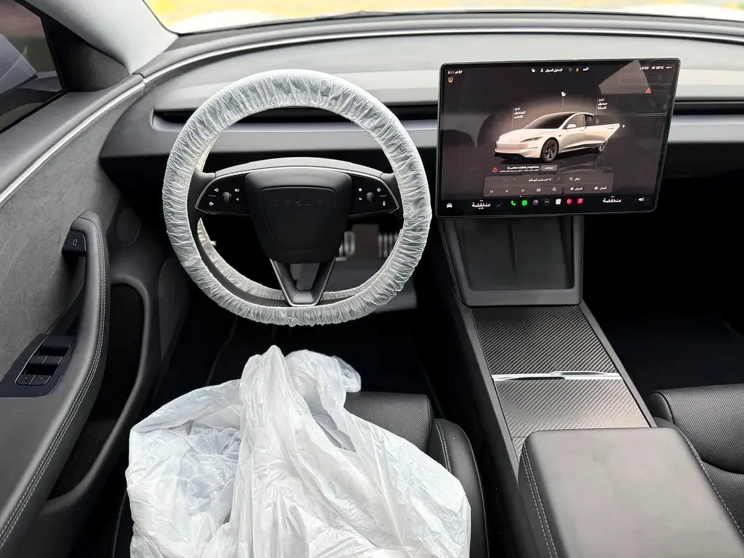 Tesla Model 3 AT 4WD (510 حصان) - 12