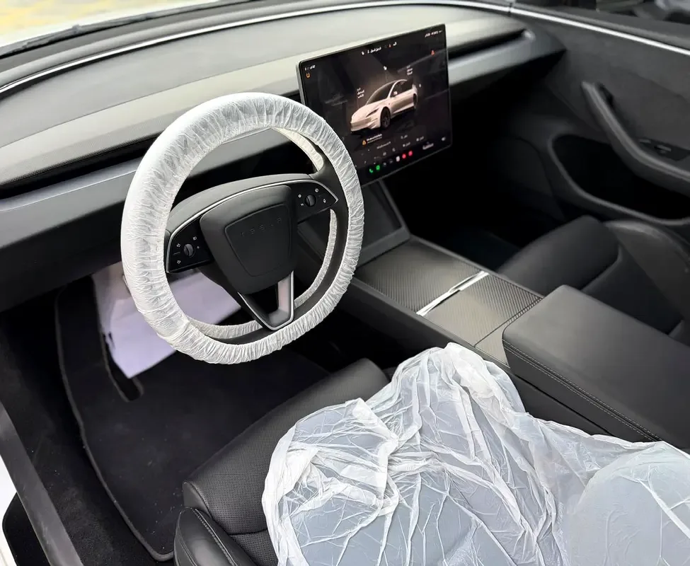 Tesla Model 3 AT 4WD (510 حصان) - 15