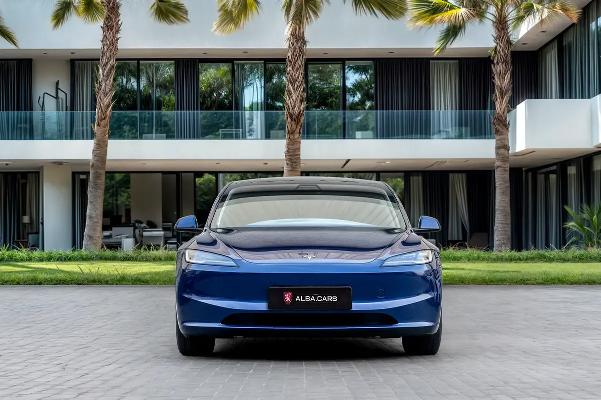 Tesla Model 3 AT 4WD (510 حصان) - 4