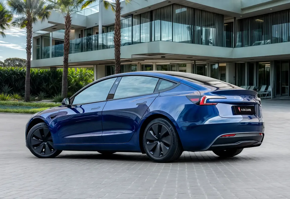 Tesla Model 3 AT 4WD (510 حصان) - 3