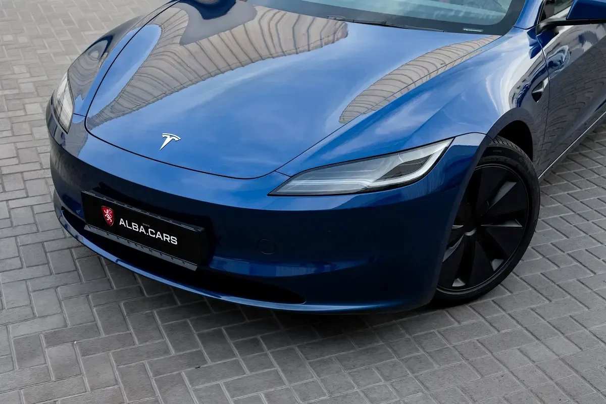 Tesla Model 3 AT 4WD (510 حصان) - 7