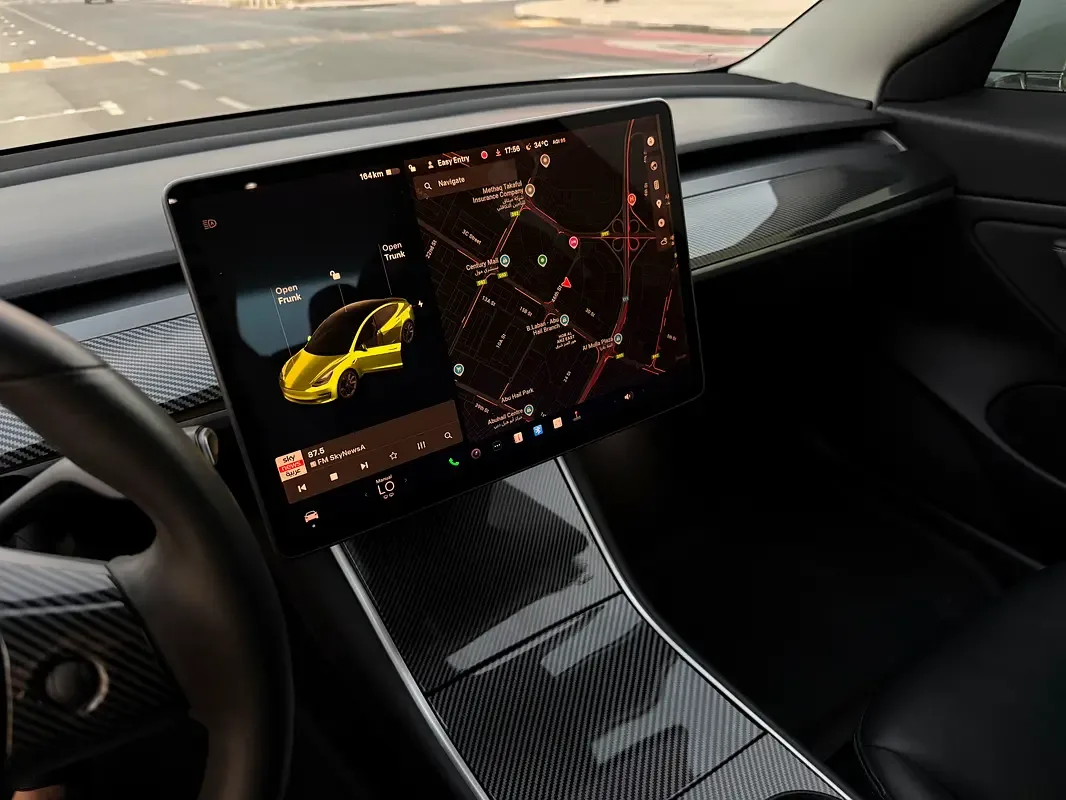 Tesla Model 3 AT AWD (346 حصان) - 5