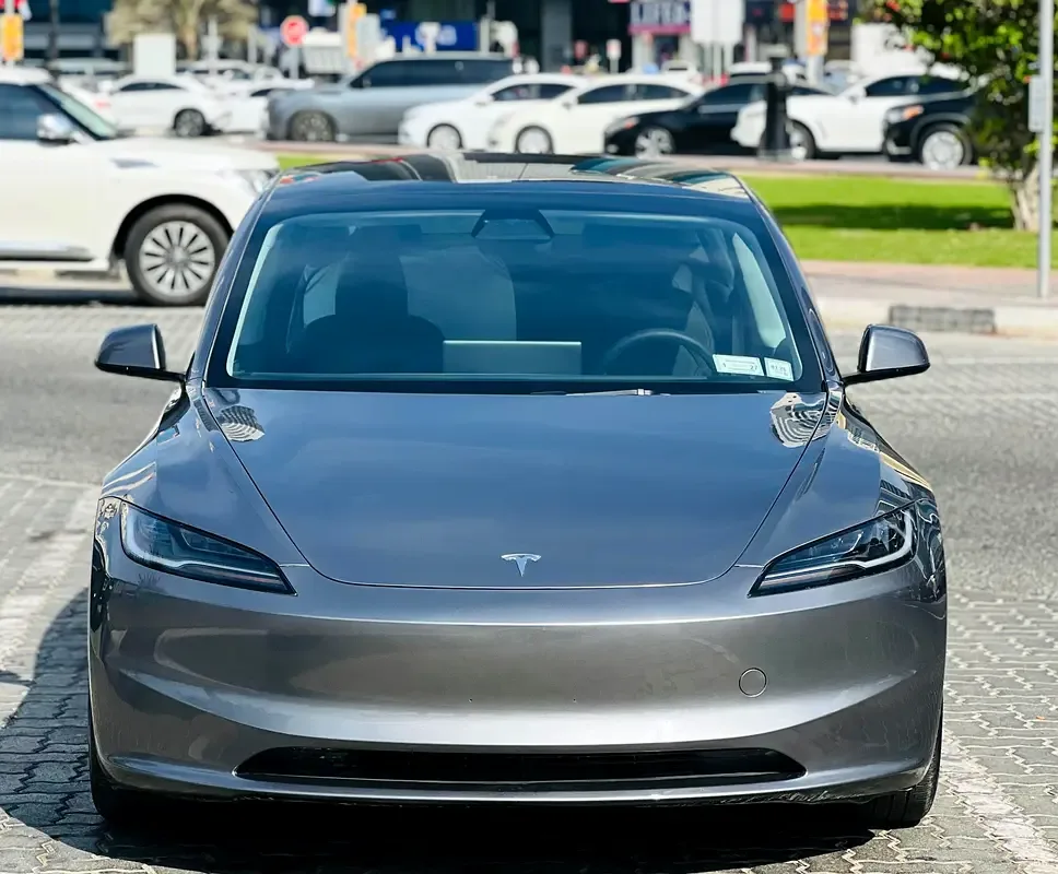 Tesla Model 3 AT RWD (306 hp) - 6