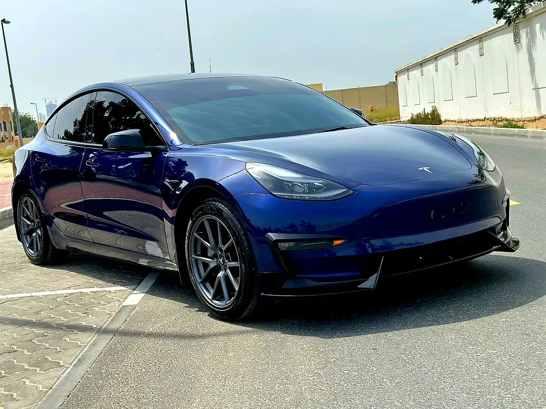 Tesla Model 3 AT RWD (306 حصان) - 3