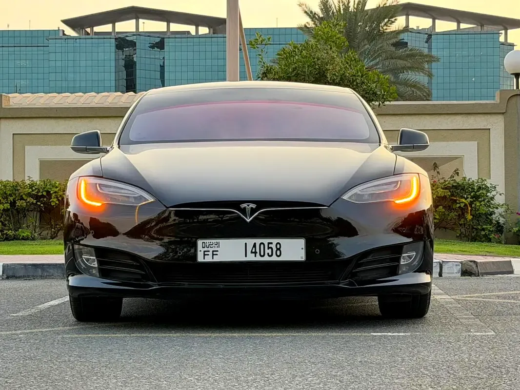 Tesla Model S 75 (320 حصان) - 13