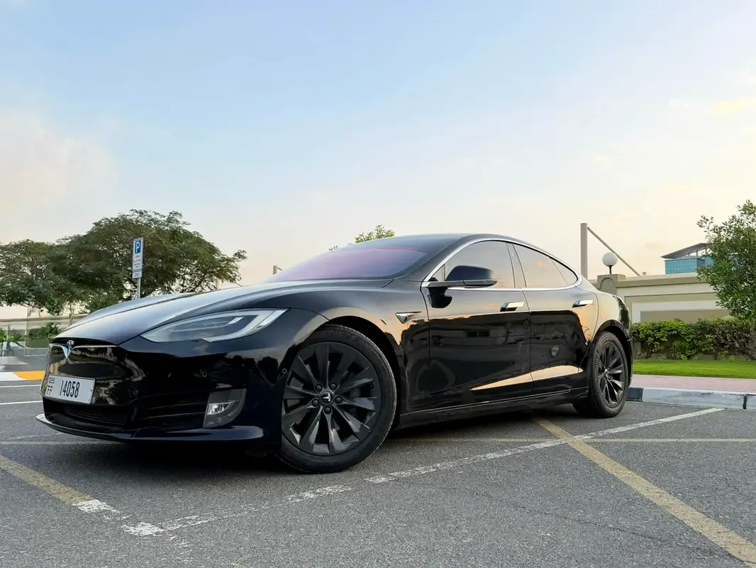 Tesla Model S 75 (320 حصان) - 15