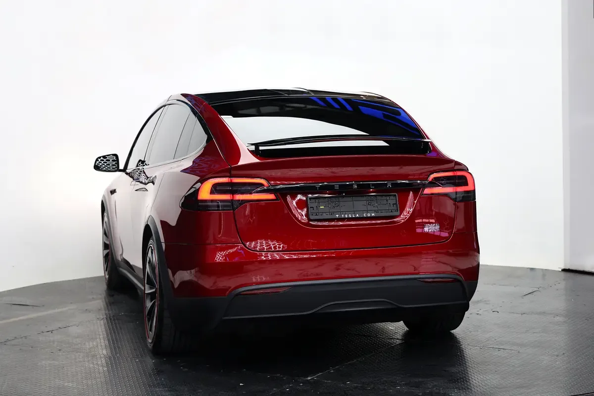 Tesla Model X AT 4WD (1020 حصان) - 6