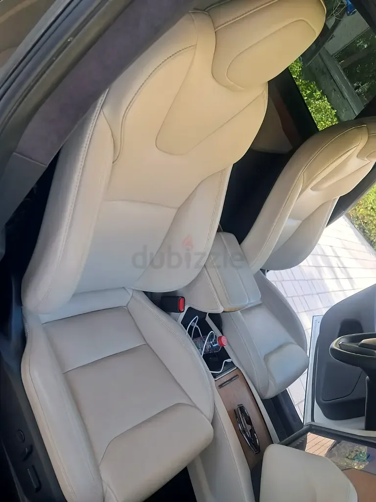 Tesla Model X AT 4WD (562 hp) - 6