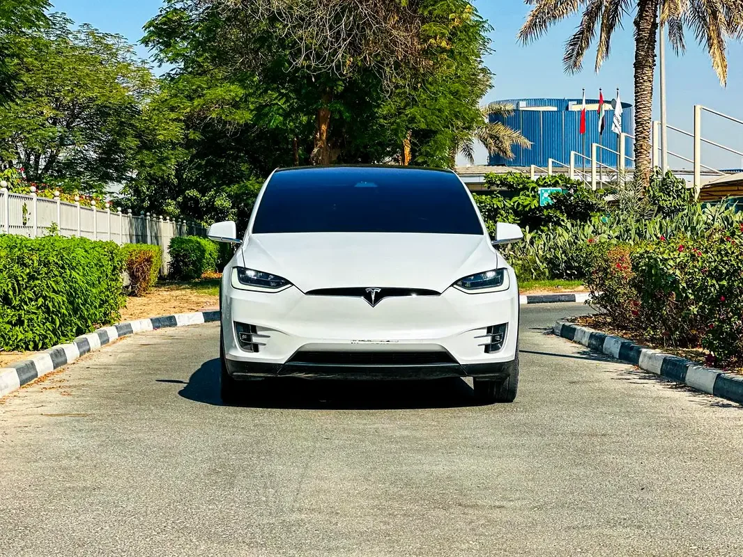 Tesla Model X E AT AWD (762 حصان) - 2