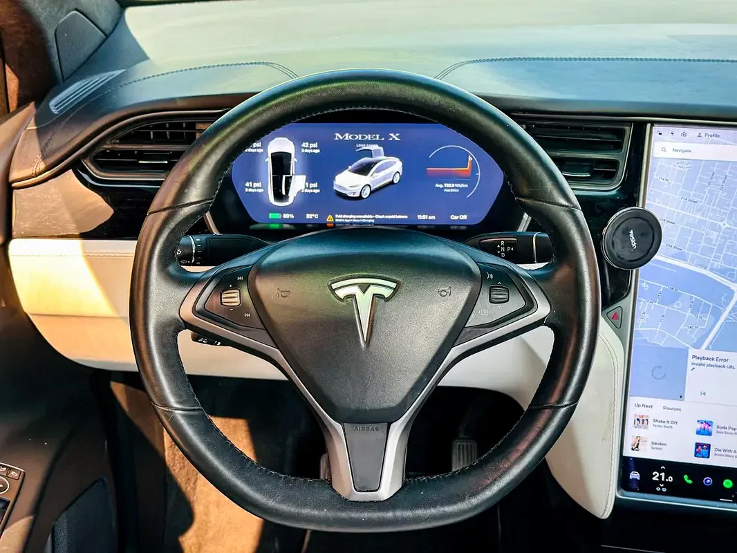 Tesla Model X E AT AWD (762 حصان) - 8