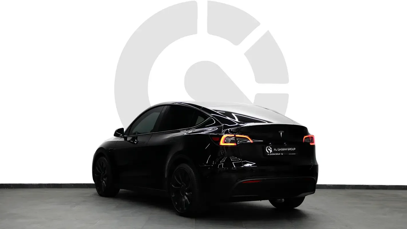Tesla Model Y AT (299 حصان) - 4