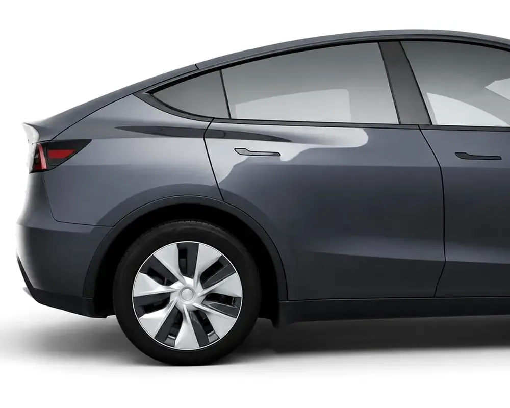 Tesla Model Y AT 4WD (345 حصان) - 6