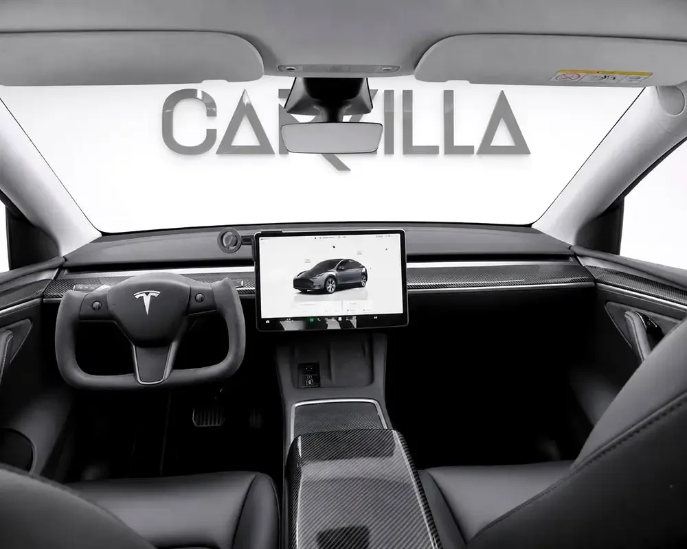 Tesla Model Y AT 4WD (345 حصان) - 10