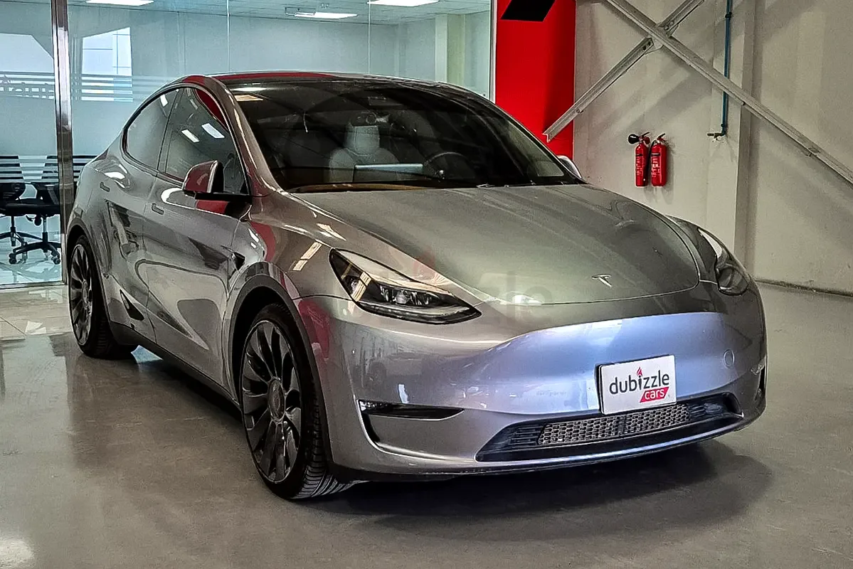 Tesla Model Y AT 4WD (450 hp)