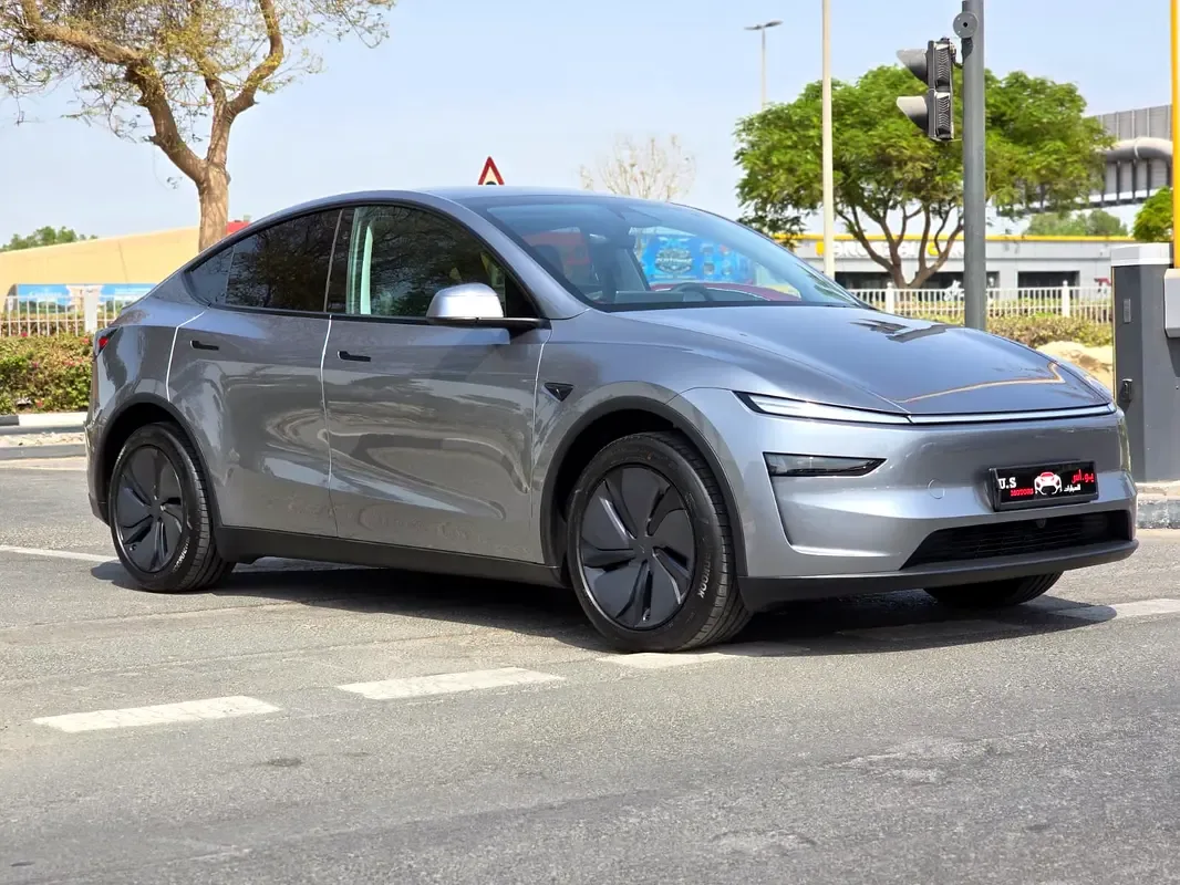Tesla Model Y AT AWD (450 hp) - 2