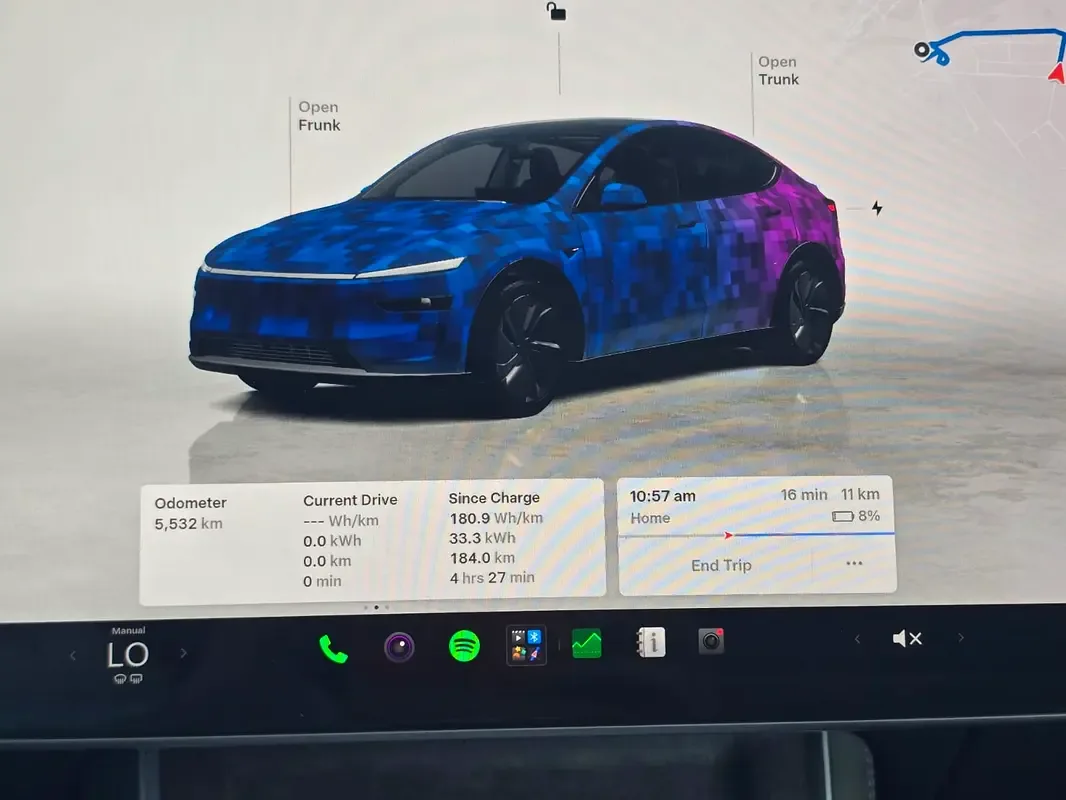 Tesla Model Y AT AWD (450 hp) - 10