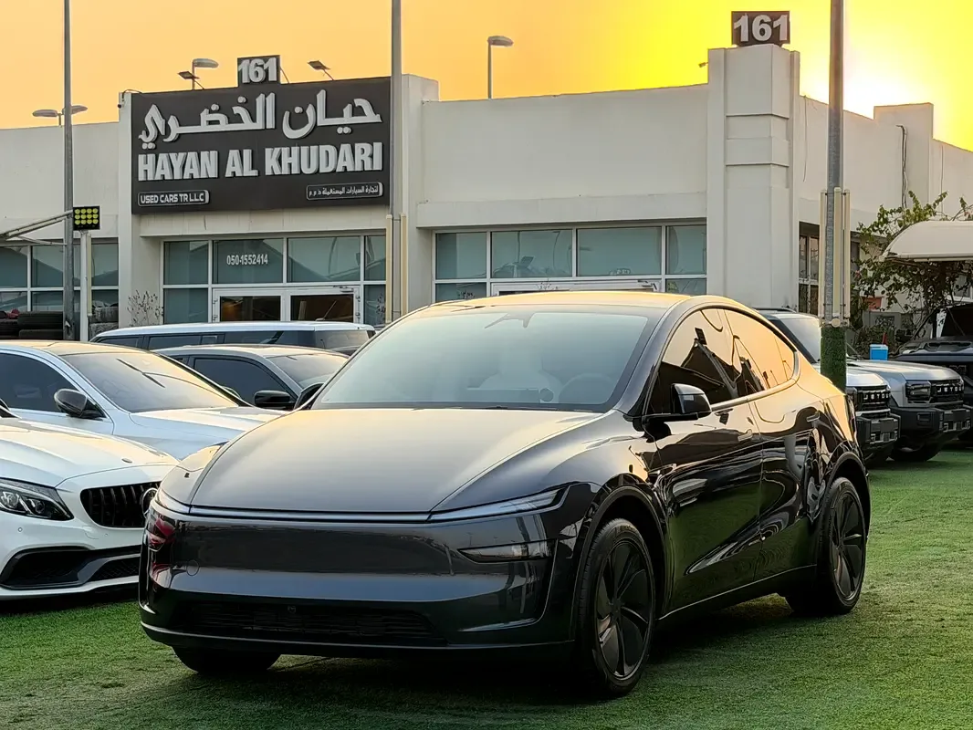 Tesla Model Y AT AWD (450 hp) - 3